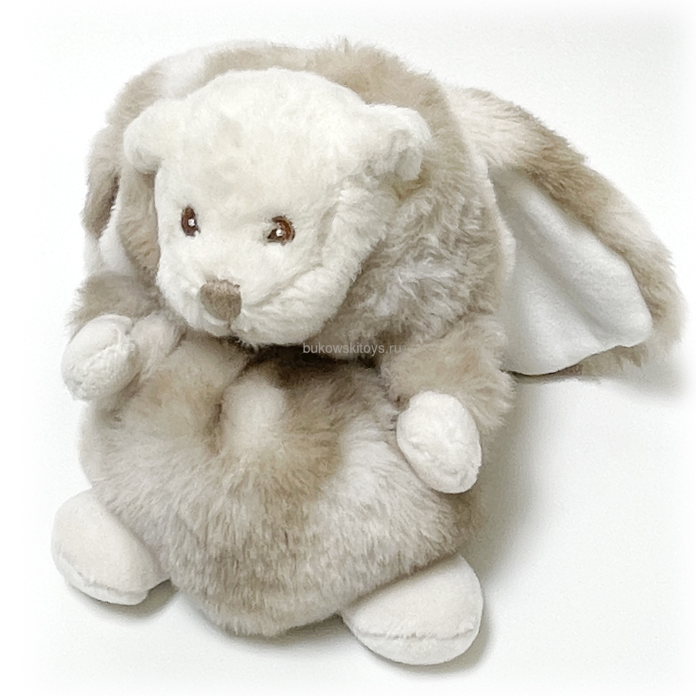 - "Ziggy Winter Rabbit" , 15 (,  1)