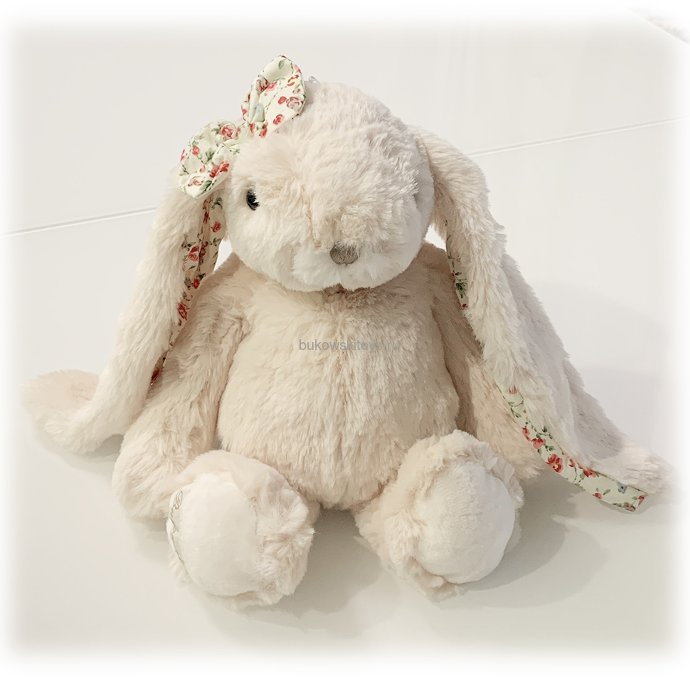  "Lovely Pretty", 25 